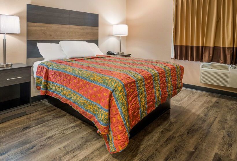 汽车旅馆  Knights Inn Grand Rapids East Airport