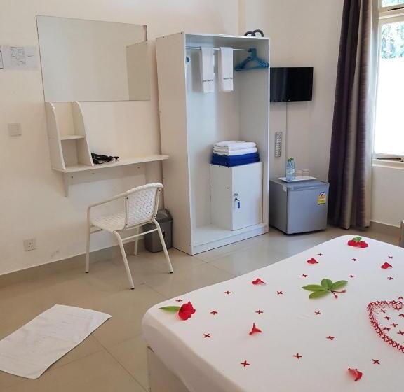 Пансион Alesara Guest House