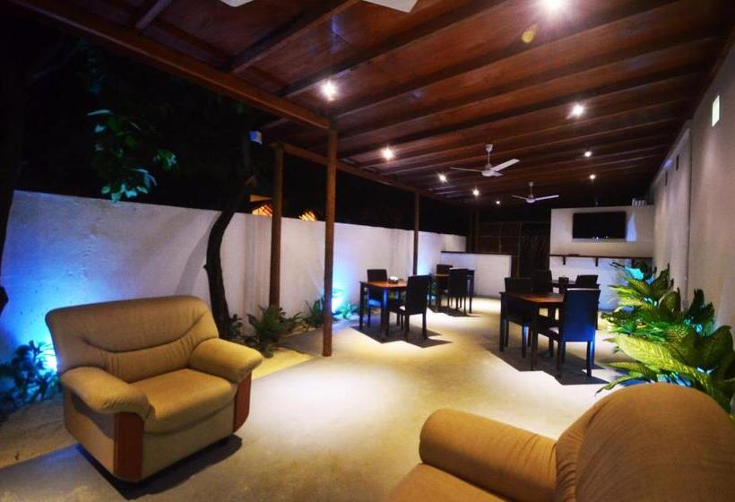 Пансион Alesara Guest House