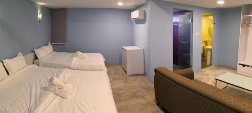 پانسیون Rick Home Teluk Intan
