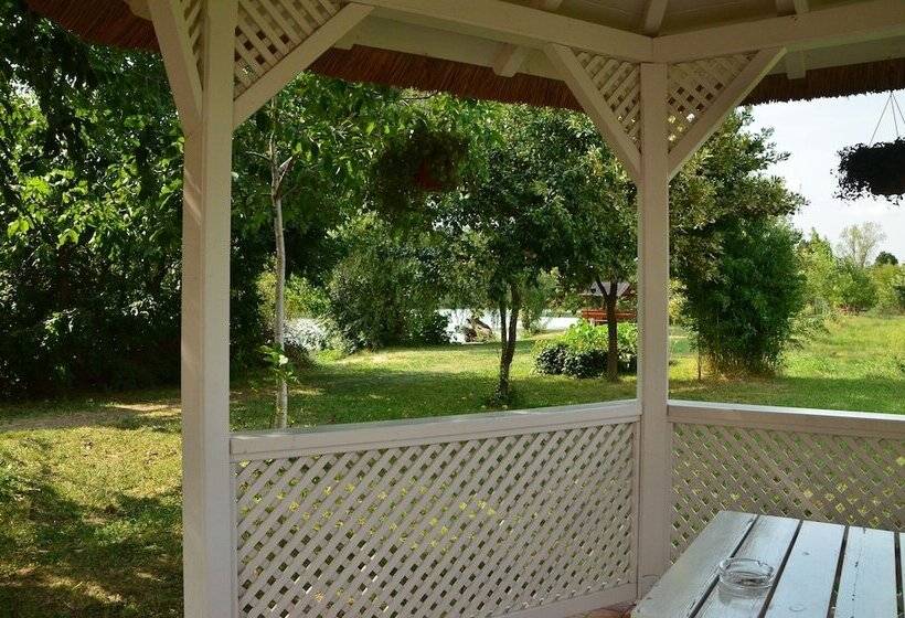 호스텔 Antal Tavi Fogadó és Horgászparadicsom