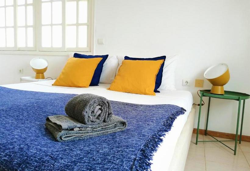 تختخواب و صبحانه Casa Blu Guesthouse   Maison D Hôtes