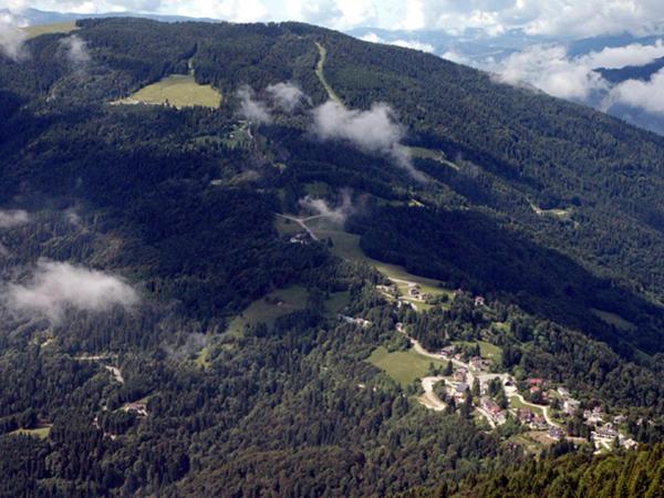 فندق Albergo Croce D Aune