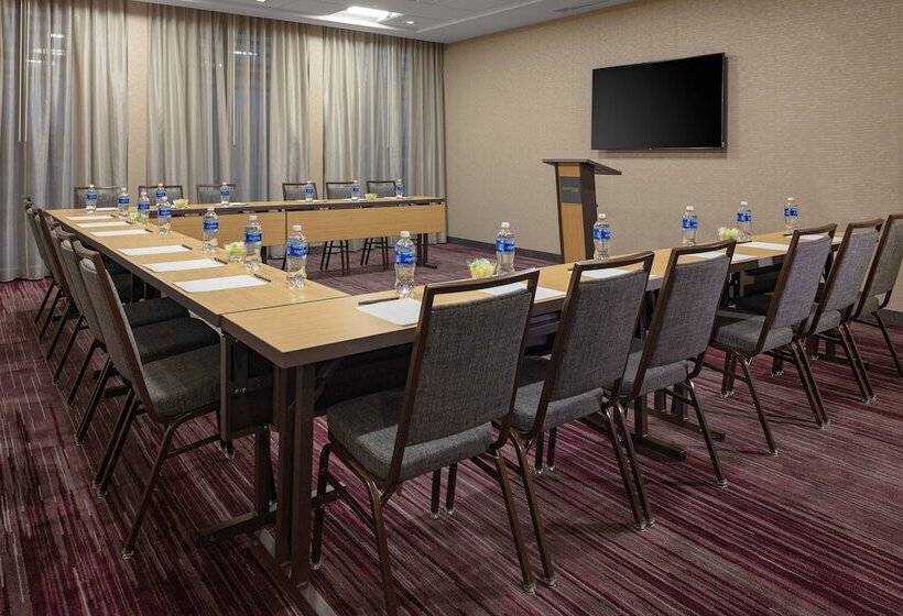 호텔 Courtyard Cincinnati Mason