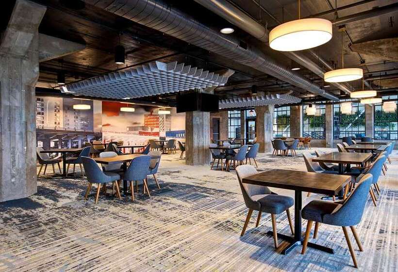 酒店 Embassy Suites By Hilton Rockford Riverfront