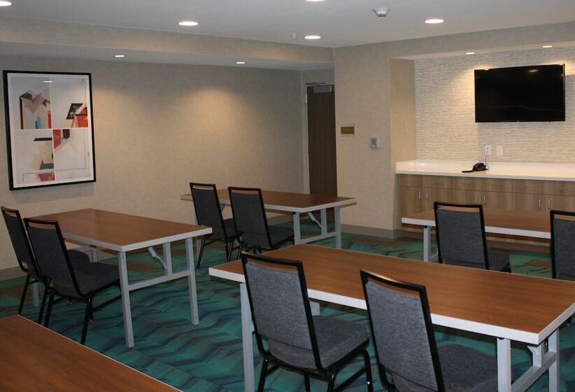 ホテル Home2 Suites By Hilton Omaha Un Medical Ctr Area