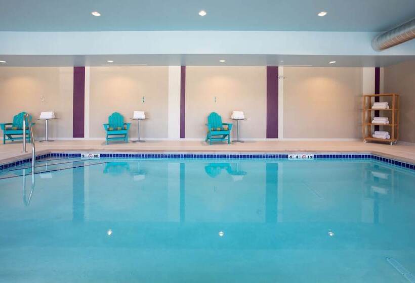 ホテル Home2 Suites By Hilton Omaha Un Medical Ctr Area