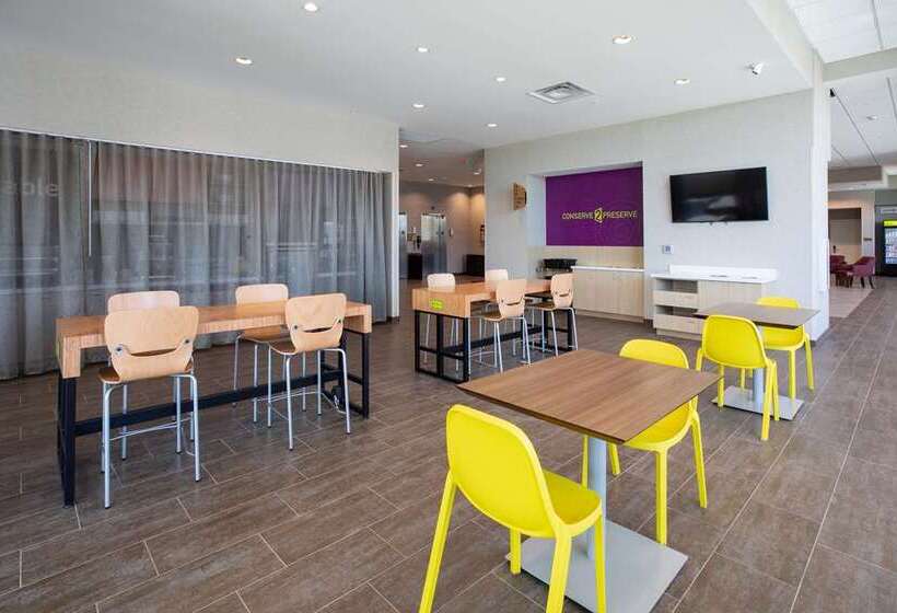 ホテル Home2 Suites By Hilton Omaha Un Medical Ctr Area