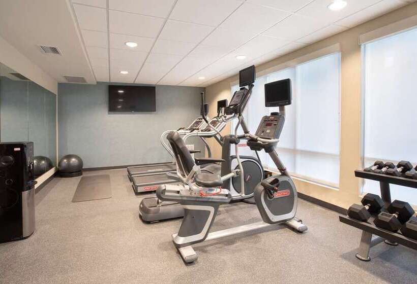 ホテル Home2 Suites By Hilton Omaha Un Medical Ctr Area