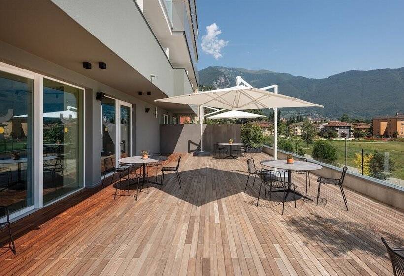 호텔 Hoody Active & Happiness