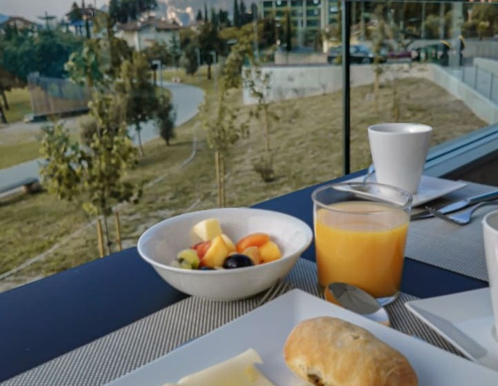 호텔 Hoody Active & Happiness