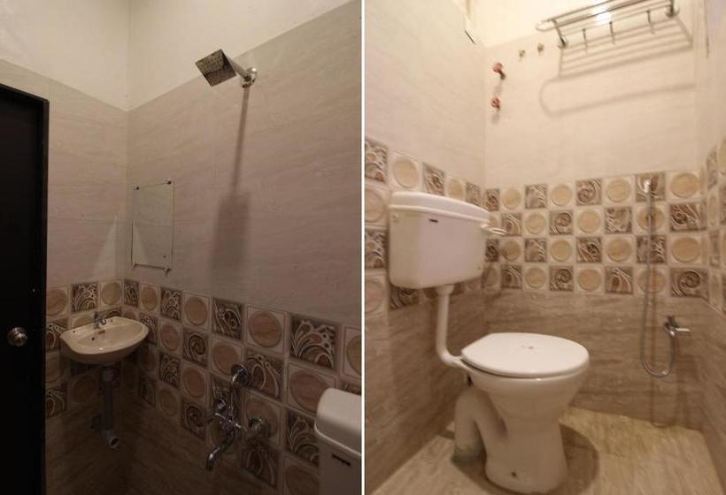 בית מלון כפרי Oyo 38110 Unnati Guest House