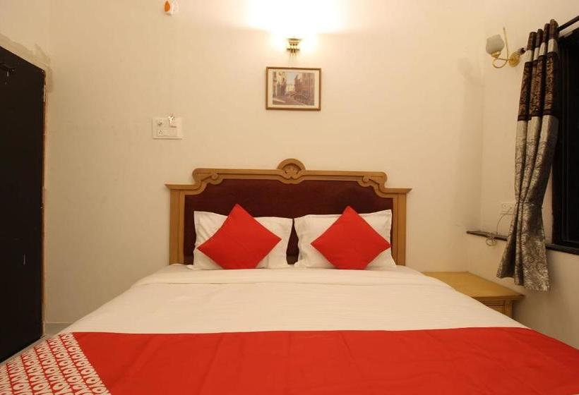 호텔 Oyo 38110 Unnati Guest House