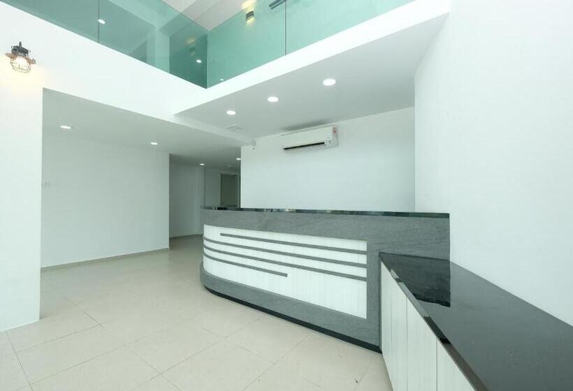 בית מלון כפרי Oyo 44043 First Garden