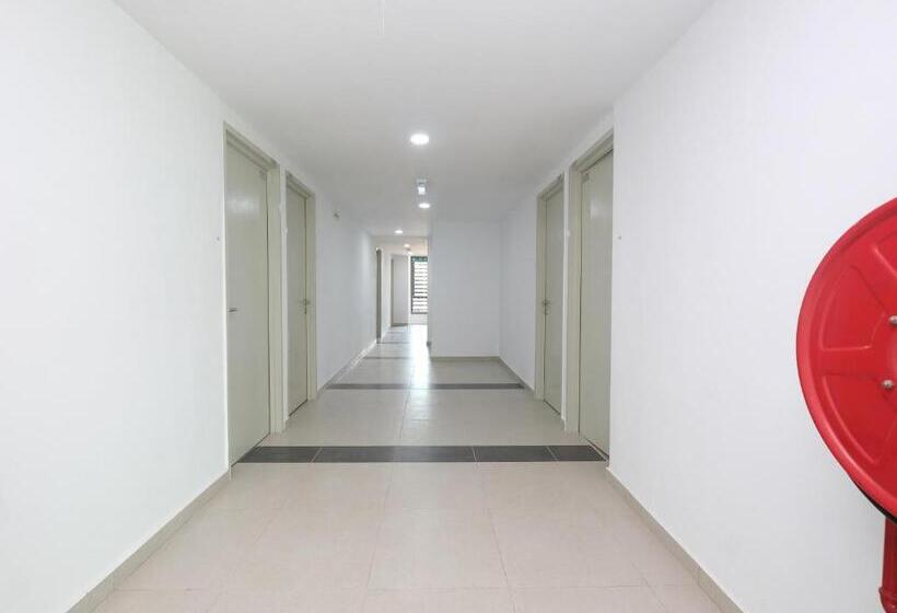 בית מלון כפרי Oyo 44043 First Garden