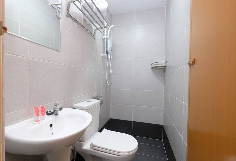 בית מלון כפרי Oyo 44043 First Garden