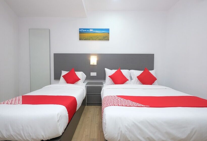 בית מלון כפרי Oyo 44043 First Garden