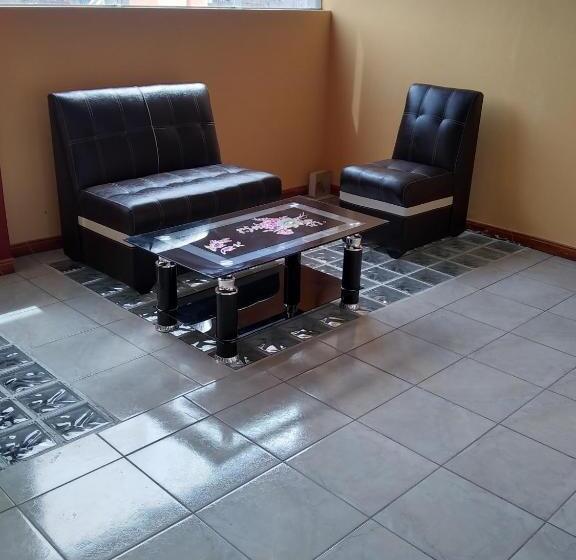 ホテル Suite Juliaca