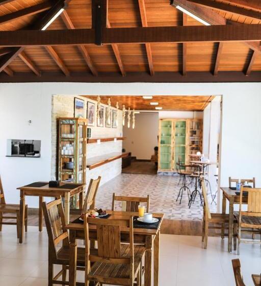 פנסיון Pousada Capitólio