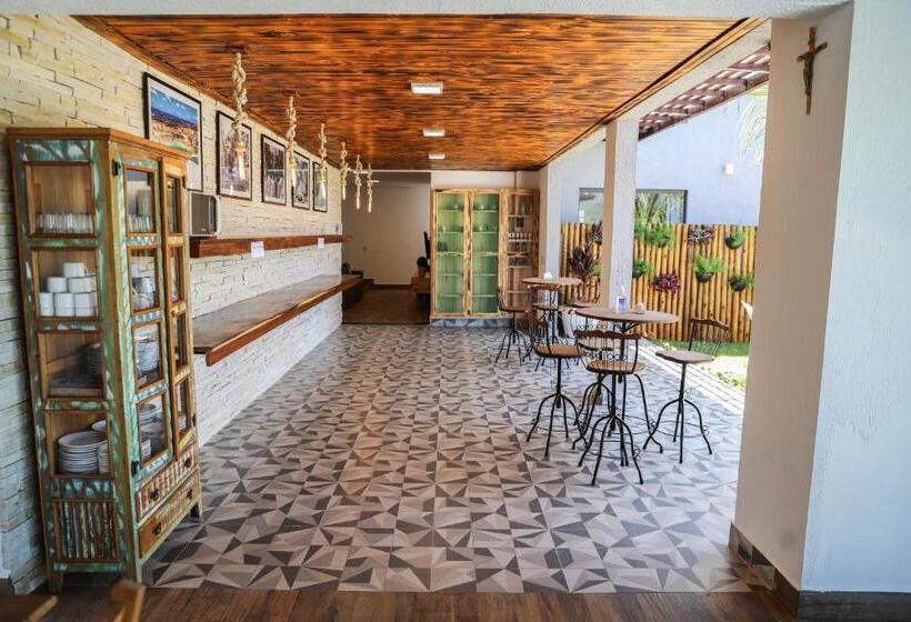 פנסיון Pousada Capitólio