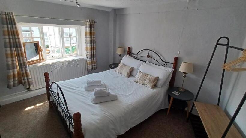 مبيت وإفطار Winchester Arms