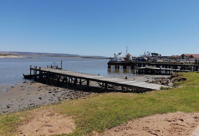 مبيت وإفطار You Have Arrived Guesthouse