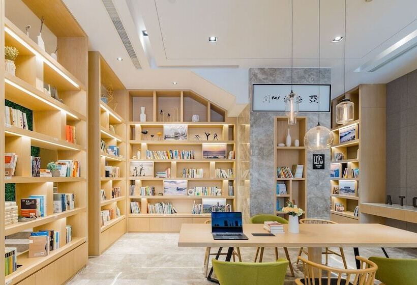 Atour Hotel Zibo Liuquan Road