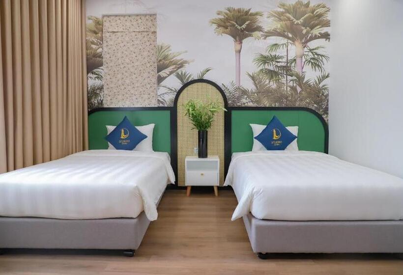 D Lioro Hotel & Resort