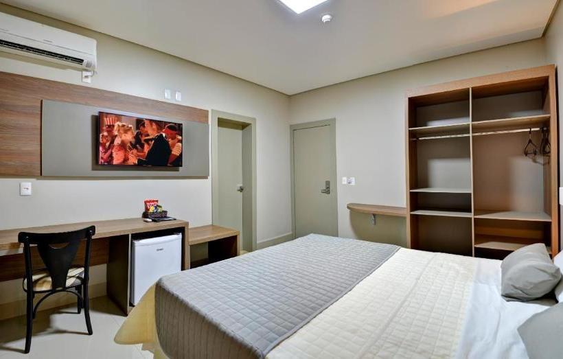 فندق Green Palace