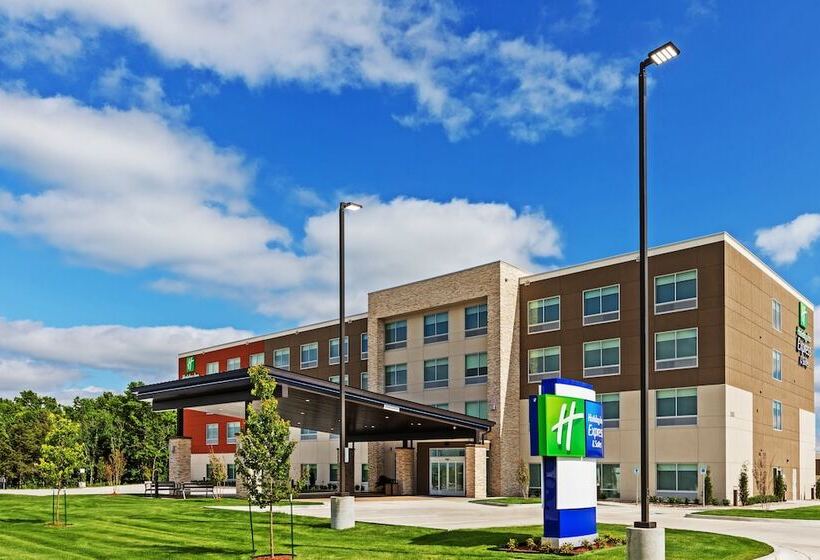 Отель Holiday Inn Express & Suites Parsons, An Ihg