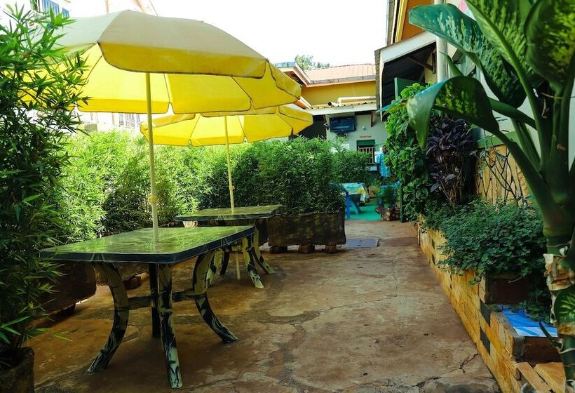 هتل Kenthill Guest House