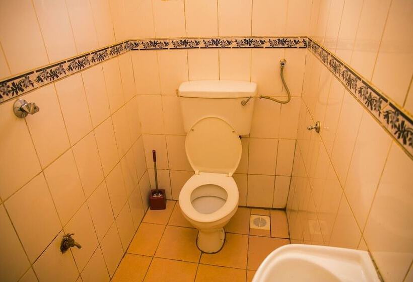 هتل Kenthill Guest House