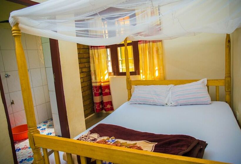 هتل Kenthill Guest House