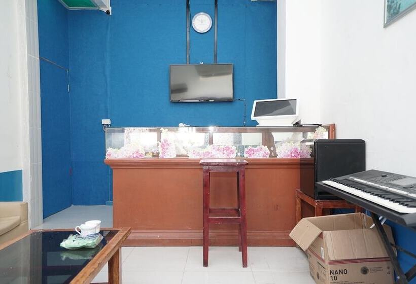 ホテル Oyo 1315 Paris