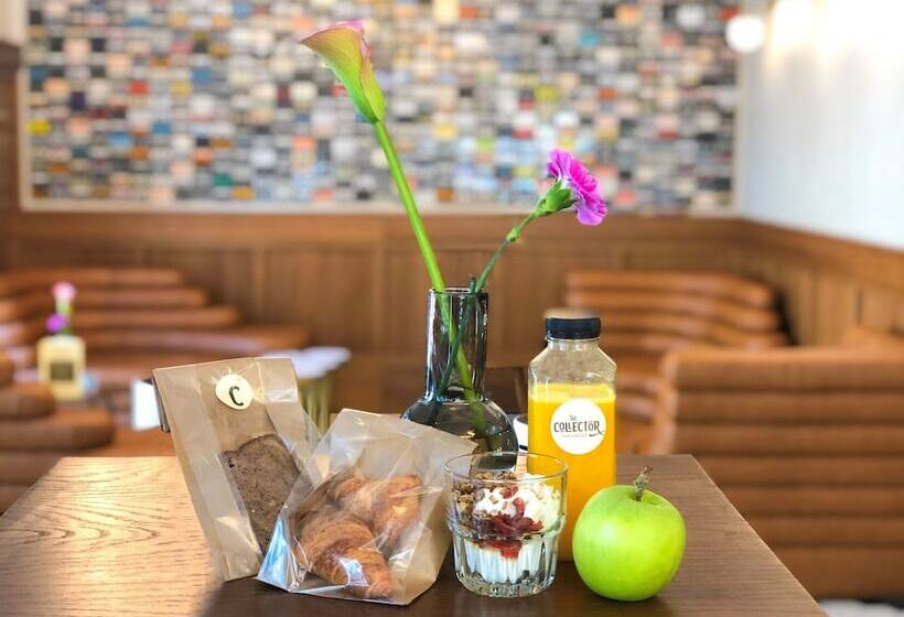 فندق The Collector