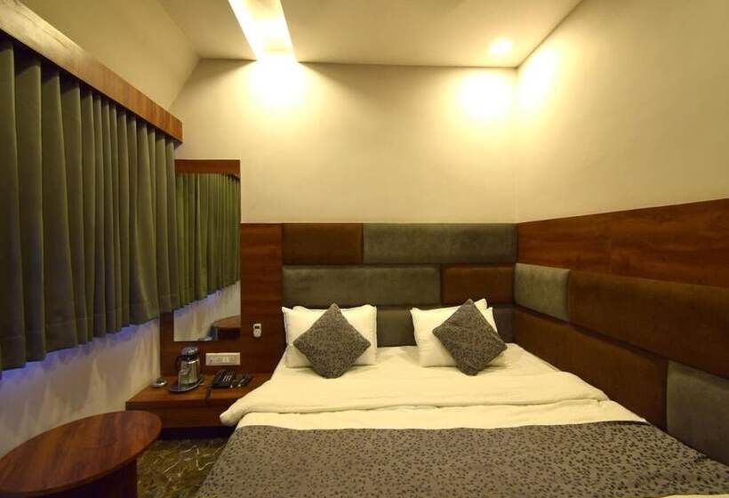 호텔 The Lake Palace