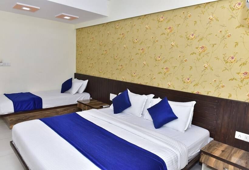 호텔 The Lake Palace