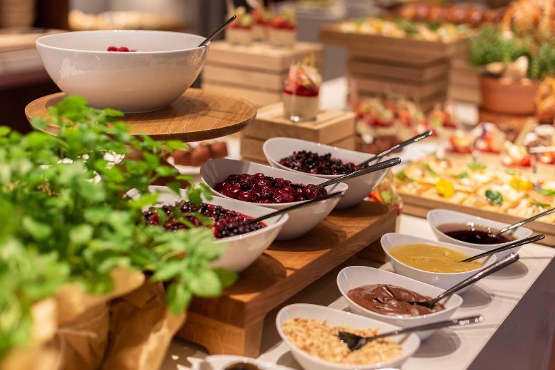 酒店 The Ritzcarlton, Pune