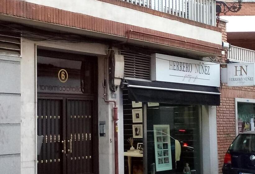 膳宿费 Alojamiento Hc