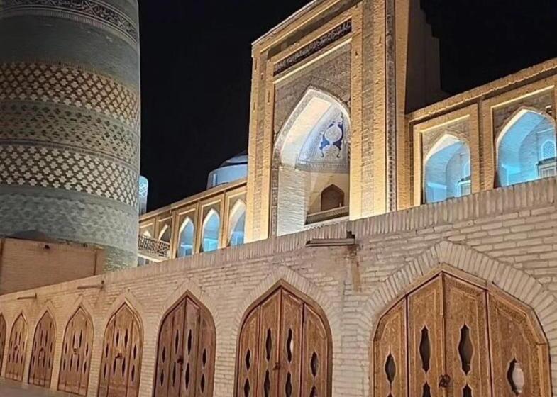 ペンション Guest House Khiva Boyjon Ota