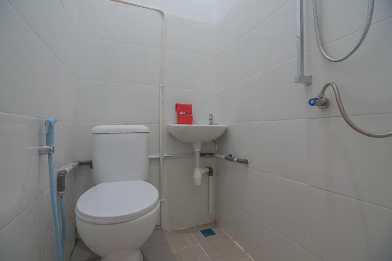 بنسيون Reddoorz @ Jalan Pelita Batam