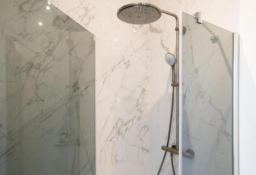 تختخواب و صبحانه Bella Vista