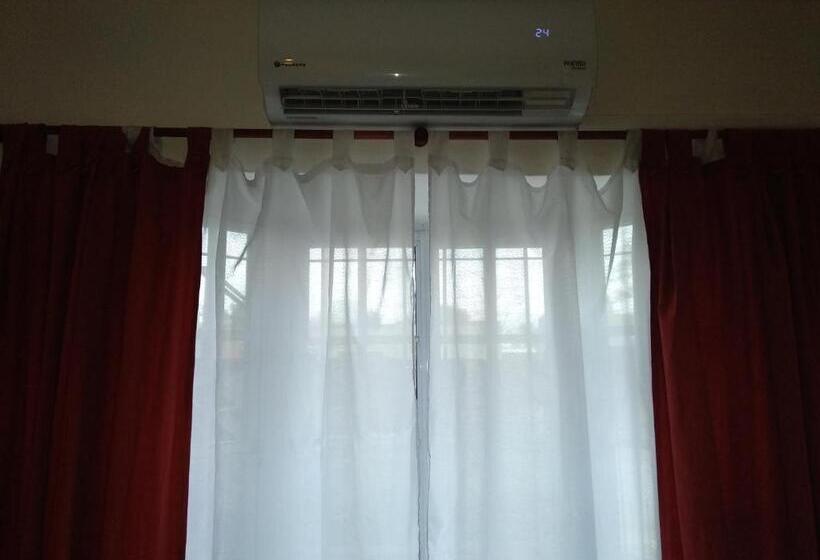 تختخواب و صبحانه Ezeiza Home