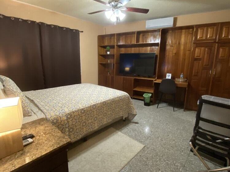 تختخواب و صبحانه Portal Los Castaños