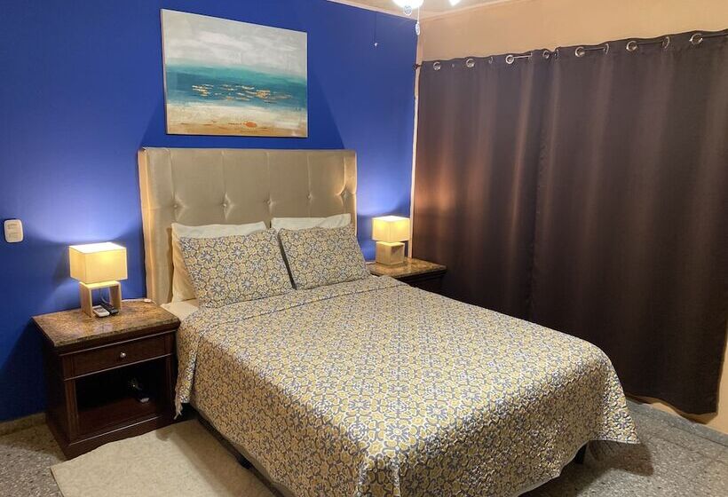 تختخواب و صبحانه Portal Los Castaños