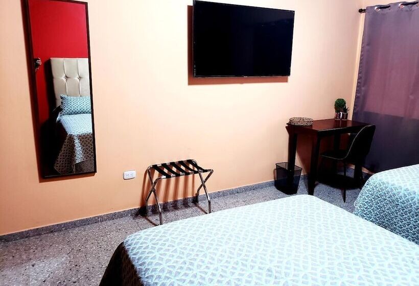 تختخواب و صبحانه Portal Los Castaños