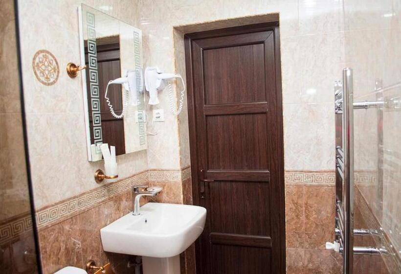 בית מלון כפרי Ahana