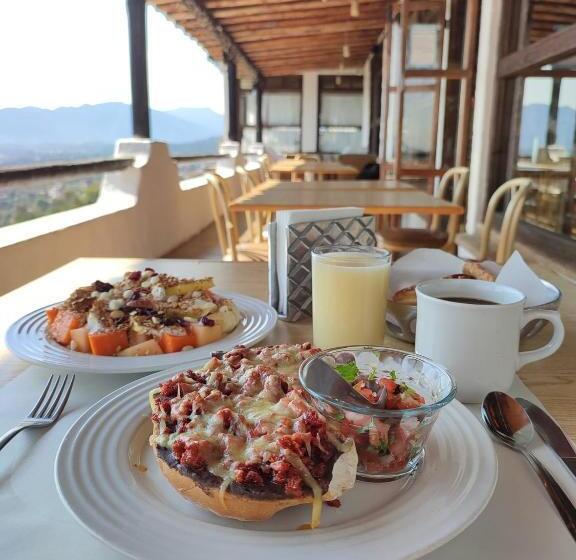 בית מלון כפרי Altavista