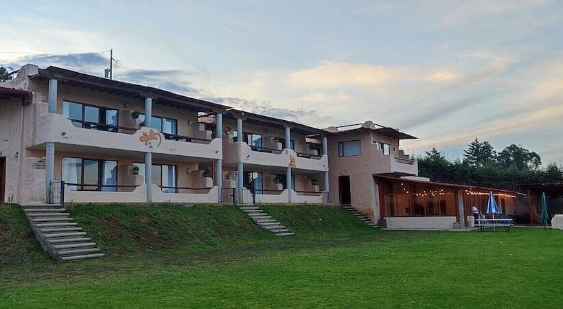 בית מלון כפרי Altavista