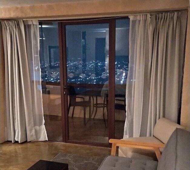 בית מלון כפרי Altavista